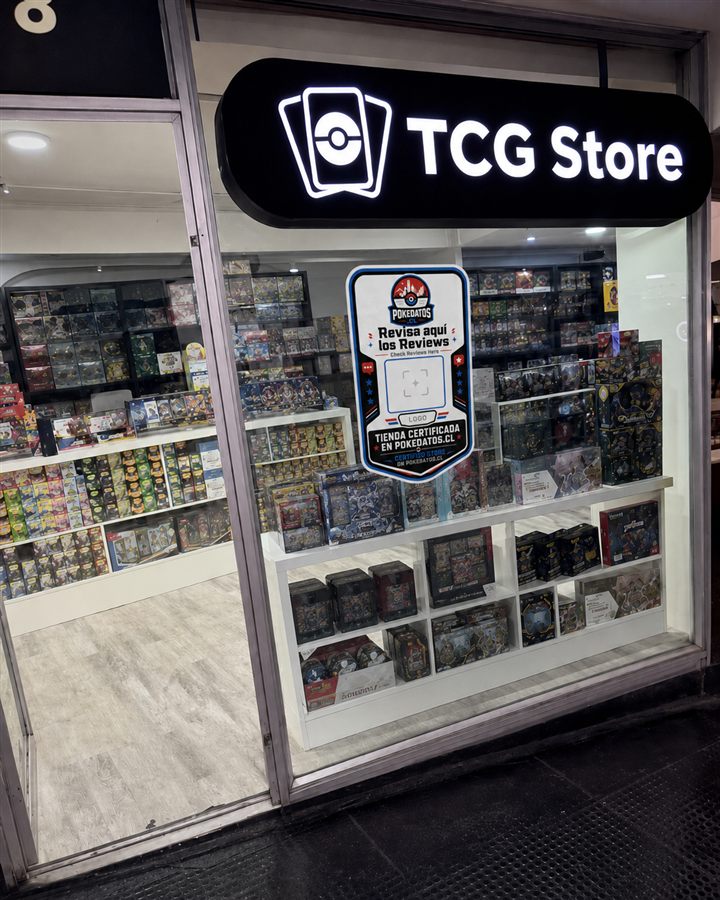 Ejemplo del emblema de Tienda Certificada instalado en la vitrina de una tienda física